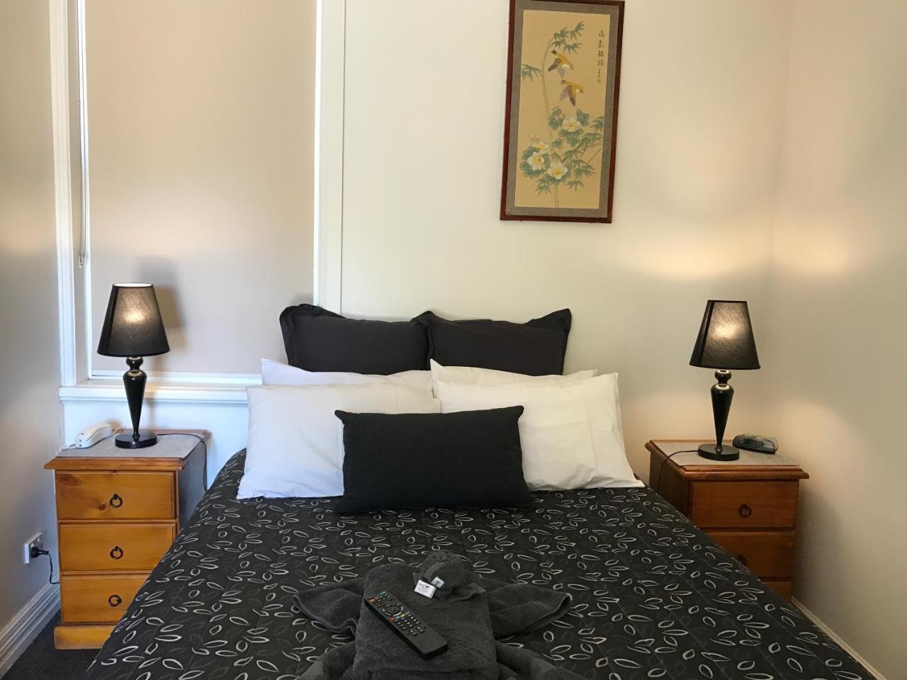 洛奇内陆汽车旅馆 布罗肯希尔 外观 照片